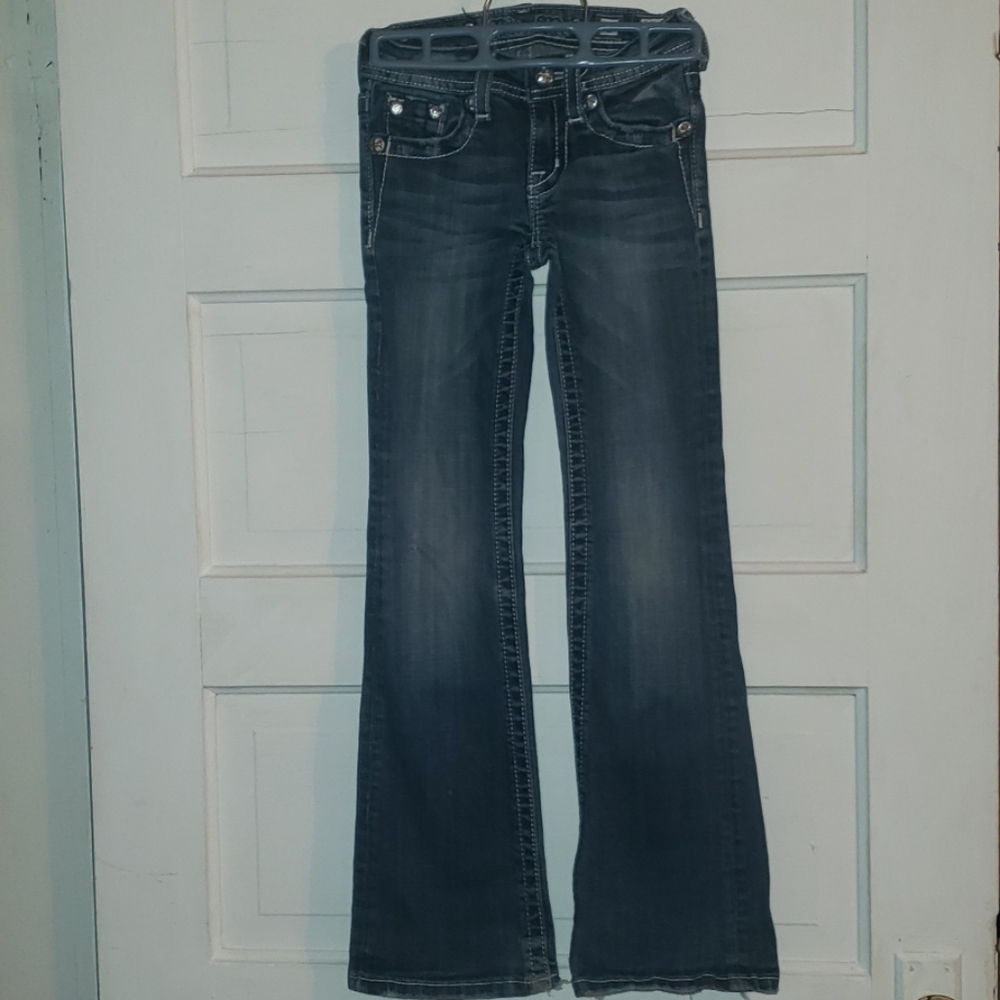 Little girls Miss me